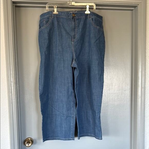 LOGO Pants - LOGO by Lori Goldstein Women's Boyfriend Capri Jeans sz 22W Medium Wash Denim